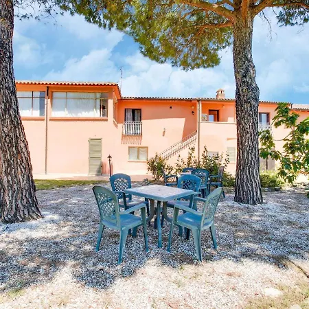 Enticing In Castiglione Del With Pool Дом отдыха